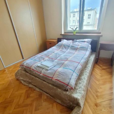 City Centre Apartment - Poznań Zewnętrze zdjęcie